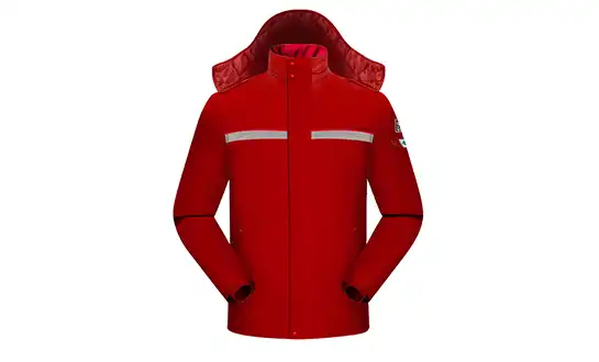 Outdoor Coats vs Jackets: Which One Offers More Protection in Winter?