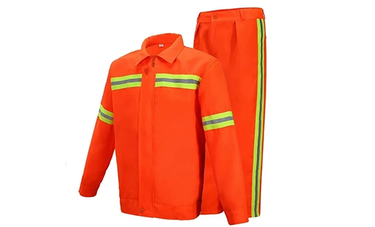 Benefits of Machine Washable Work Clothing for Efficiency