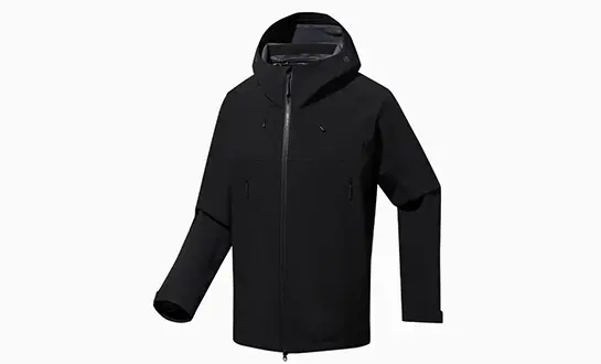 Why use blended materials for moisture management in Apparel?